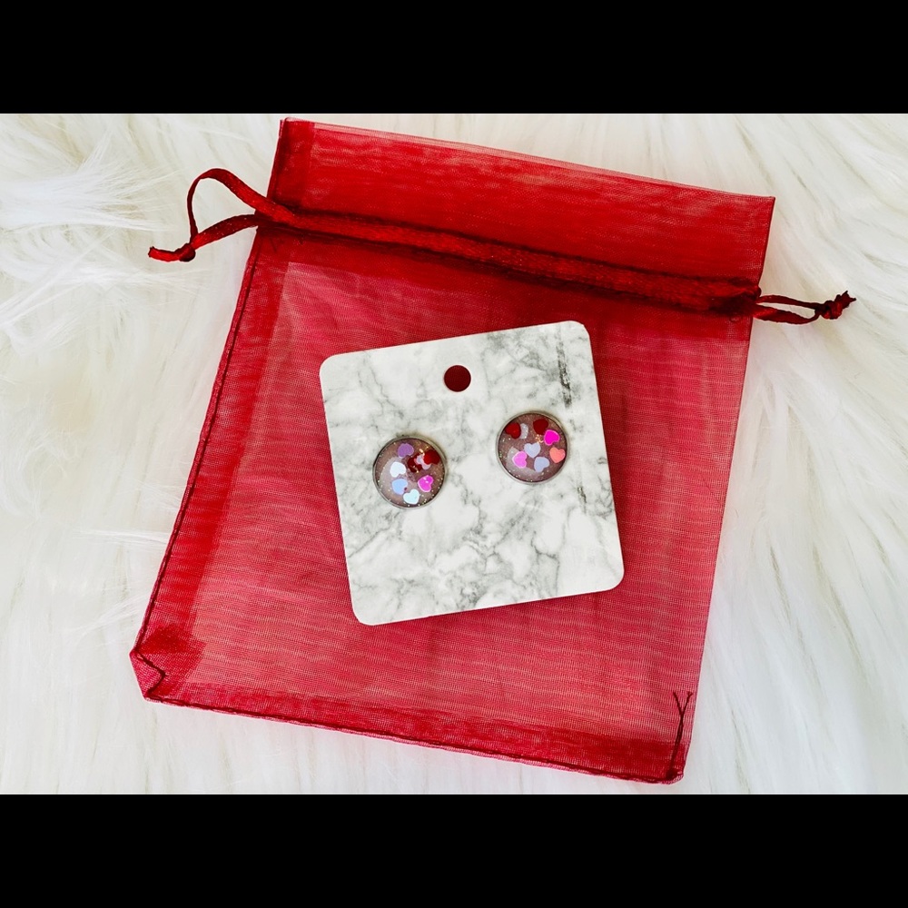 Cute glitter Valentine’s Day earrings